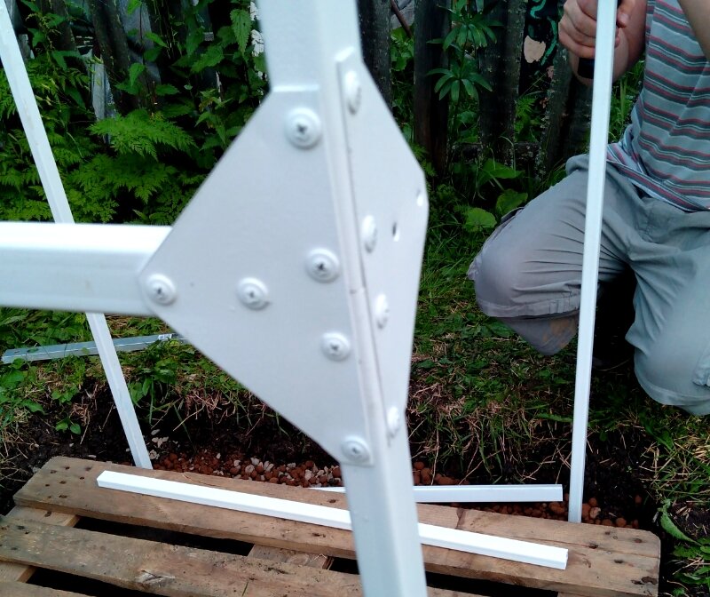 Летний душ из Леруа Мерлен: сборка, установка и первые впечатления ...