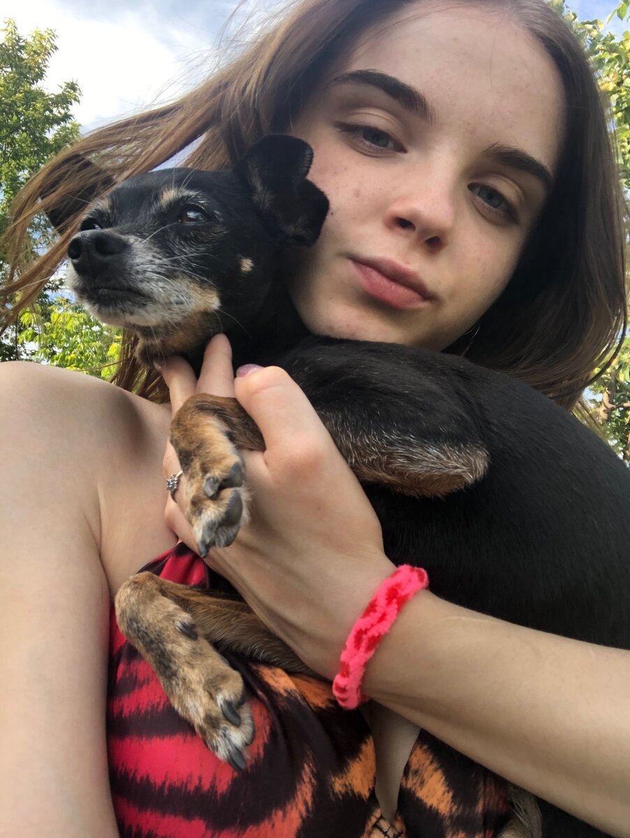Едем купаться, даже стареньким нужен отдых)🐶❤️🥰