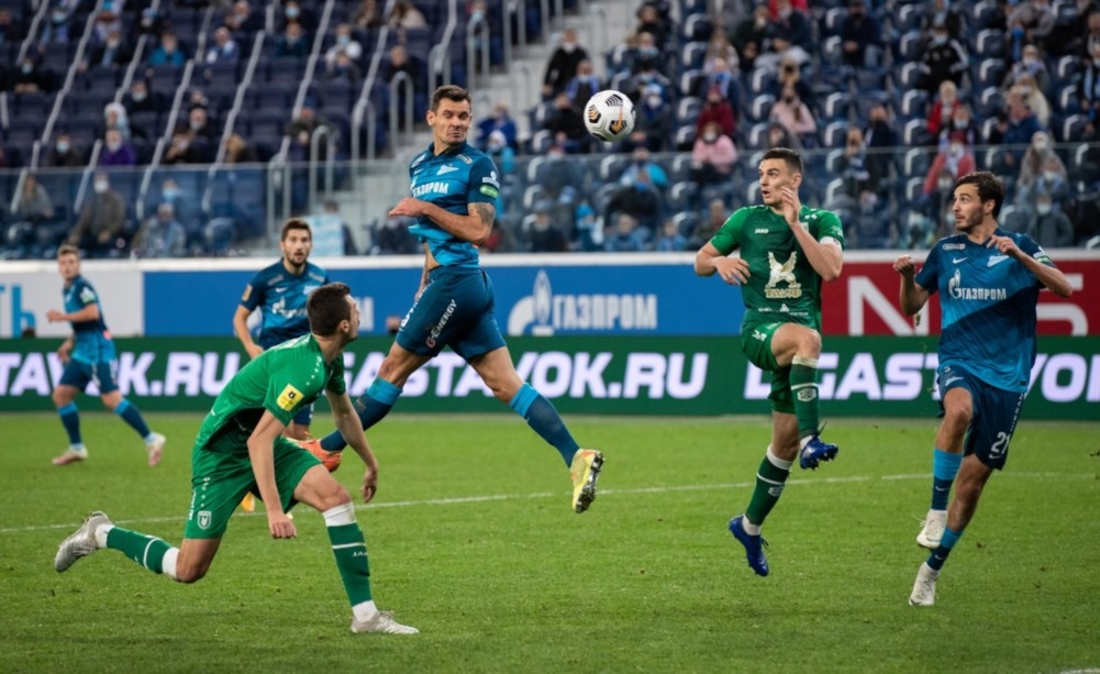 Футболисты «Зенита» и «Рубина» (fc-zenit.ru)