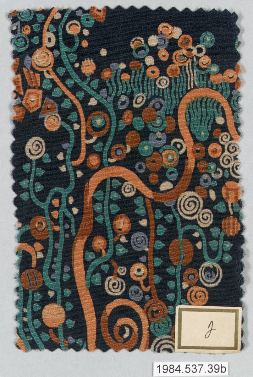 Образец ткани с орнаментом, созданным по эскизу Густава Климта. 1920 г. Шёлк. Metropolitan Museum, Нью-Йорк, официальный сайт - www.metmuseum.org