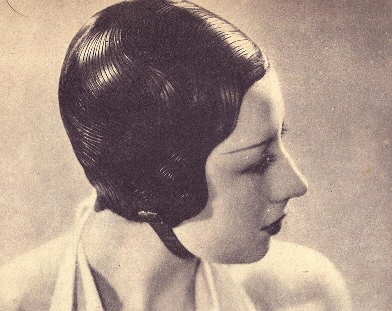 Шапочка для плавания, латекс, имитация короткой стрижки и укладки "марсельская волна", 1934 