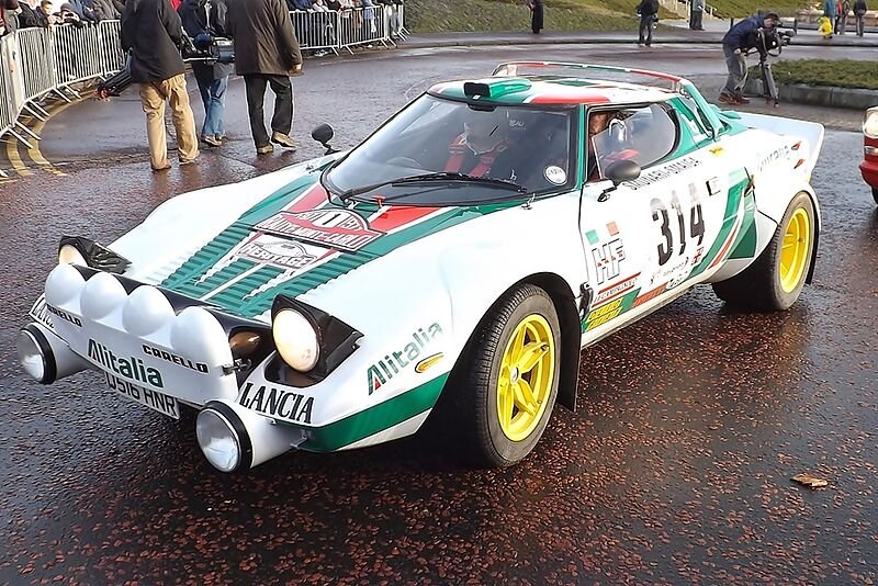 Первая раллийная. Как Lancia Stratos всех уделала, но не выжила (20+ ФОТО)