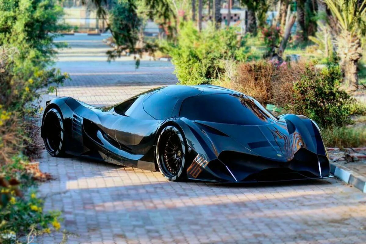 Машина гиперкар Devel Sixteen