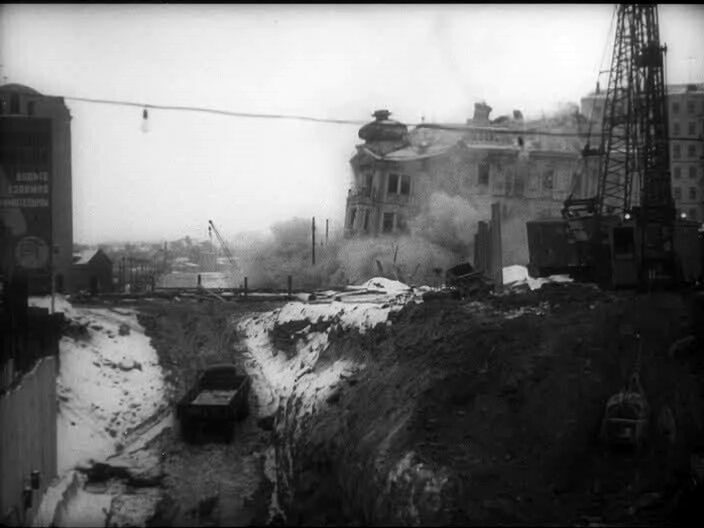 Строится туннель - сносится старая Таганка...