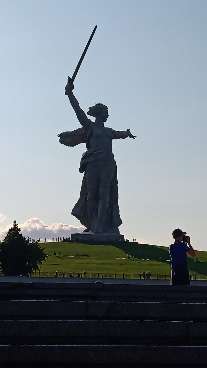 Волгоград "Родина-мать зовёт!". Фото автора.