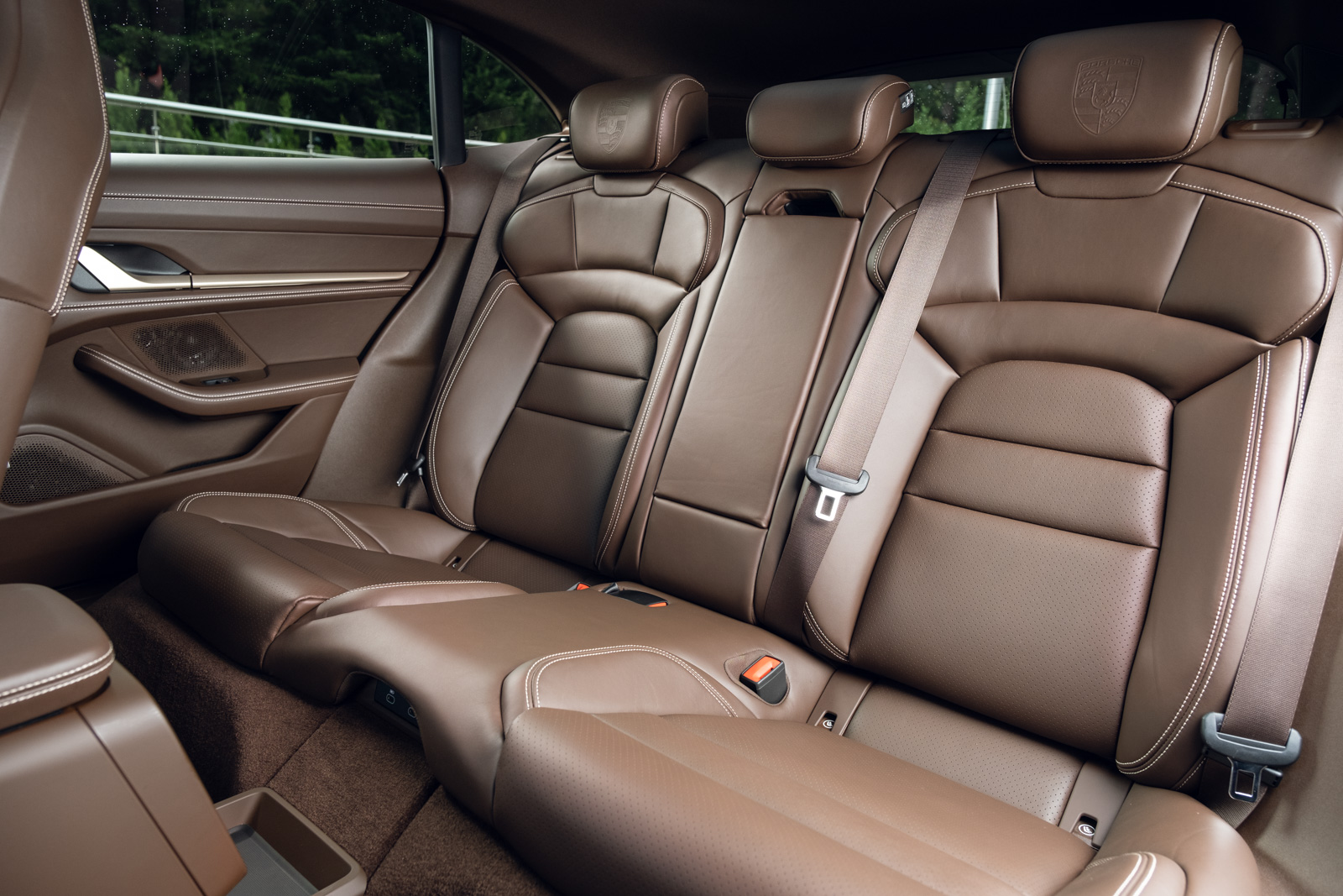 Погонял на Porsche Taycan Cross Turismo. 761 л.с. Это бомба! Электрическая ???6