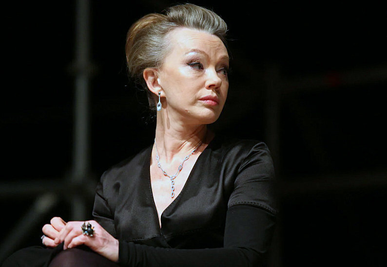 Актриса елена попова биография и личная жизнь