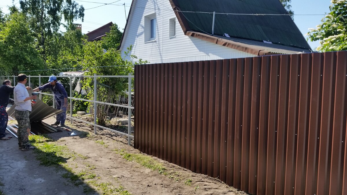 Сколько будет стоить построить забор в 2022 году лучше и не знать ...