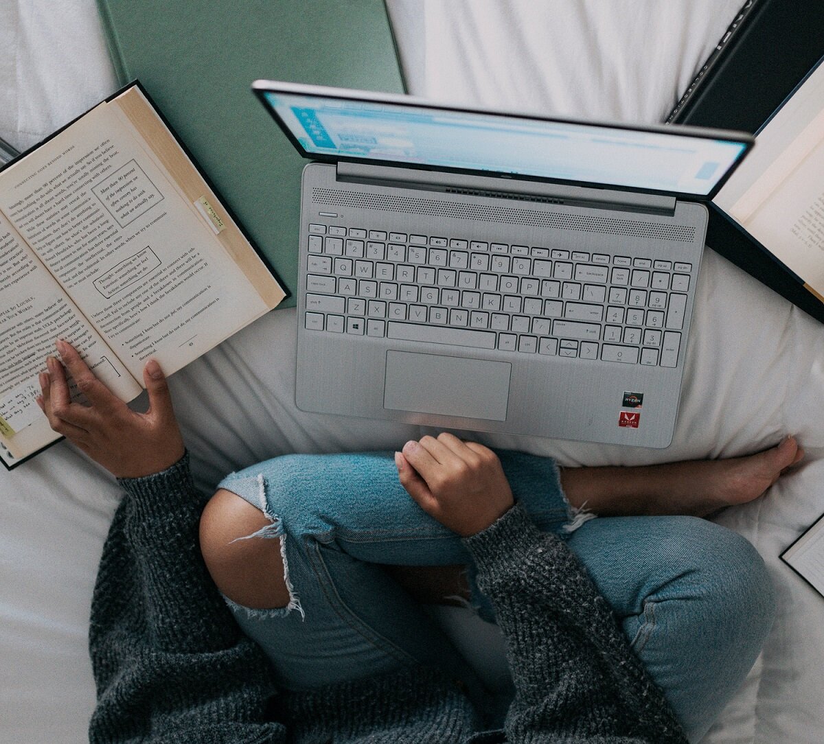 Подготовила для вас вторую часть тренировочной работы по химии в формате ЕГЭ 