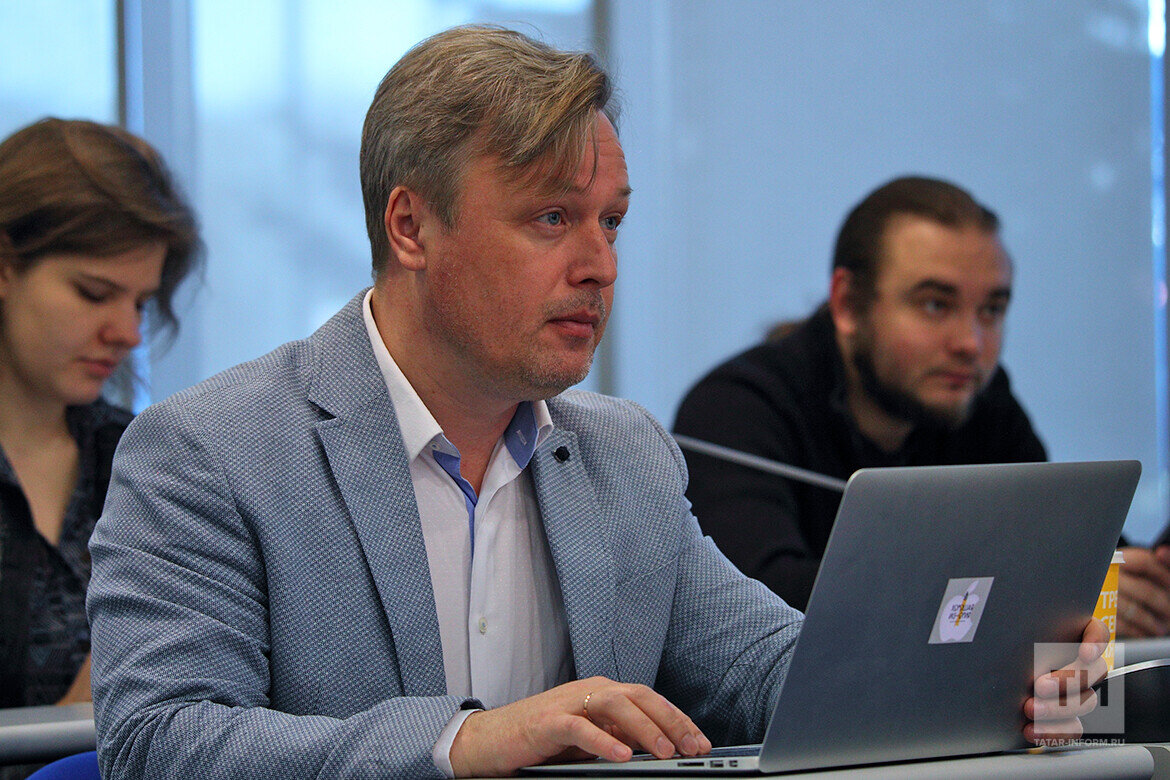 Хайруллин пермь. Хайруллин казань. Заместитель мэра перми хайруллин. Хайруллин пермь. Заместитель мэра перми хайруллин.