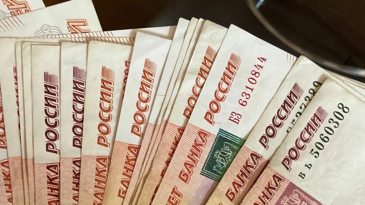     Агрокомплекс «Ак Барс» заставили уплатить 629 тысяч рублей за причинение вреда недрам в Арском районе Татарстана. Подробности раскрыли в Волжско-Камском межрегиональном управлении Росприроднадзора.