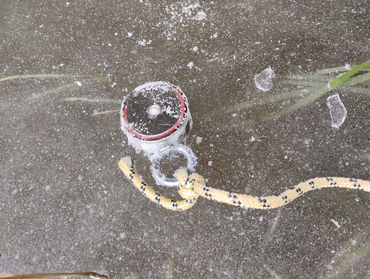 ..А уж магнитом не пробить.