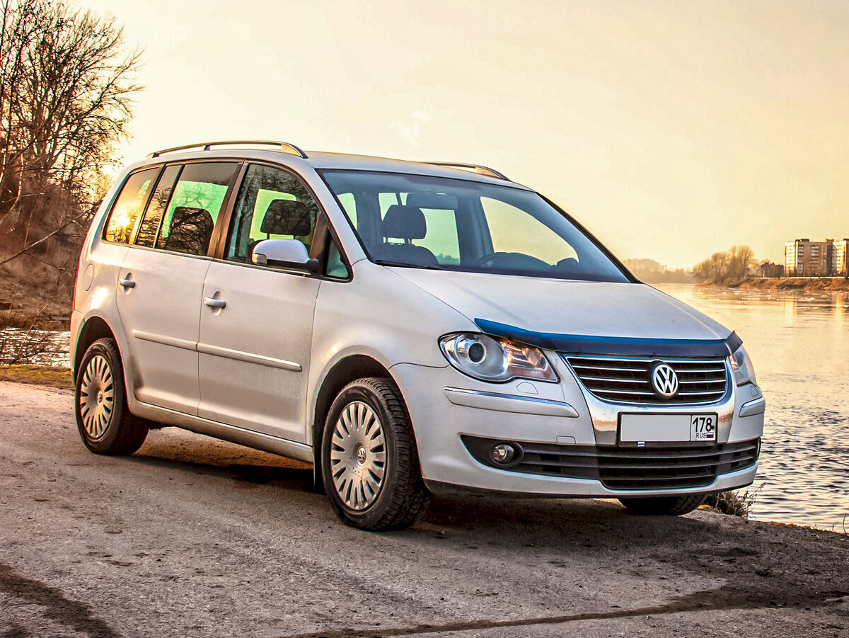 Мотор надежный, расход всего 6 л, кузов в оцинковке, багажник 700 ...