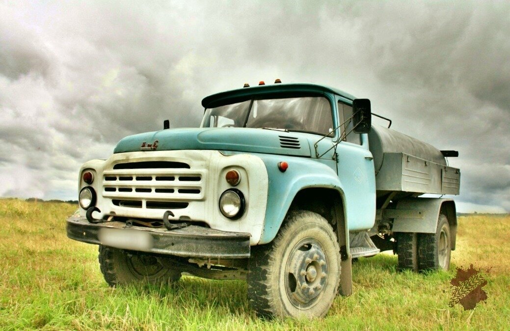 Зил самосвал 130 131. Зил 130 600лс. Зил 130 академик. Грузовик зил 130. Зил 130 дизель.