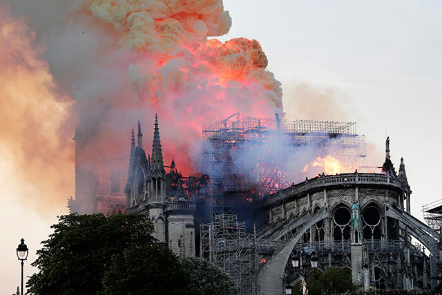 IAN LANGSDON / EPA