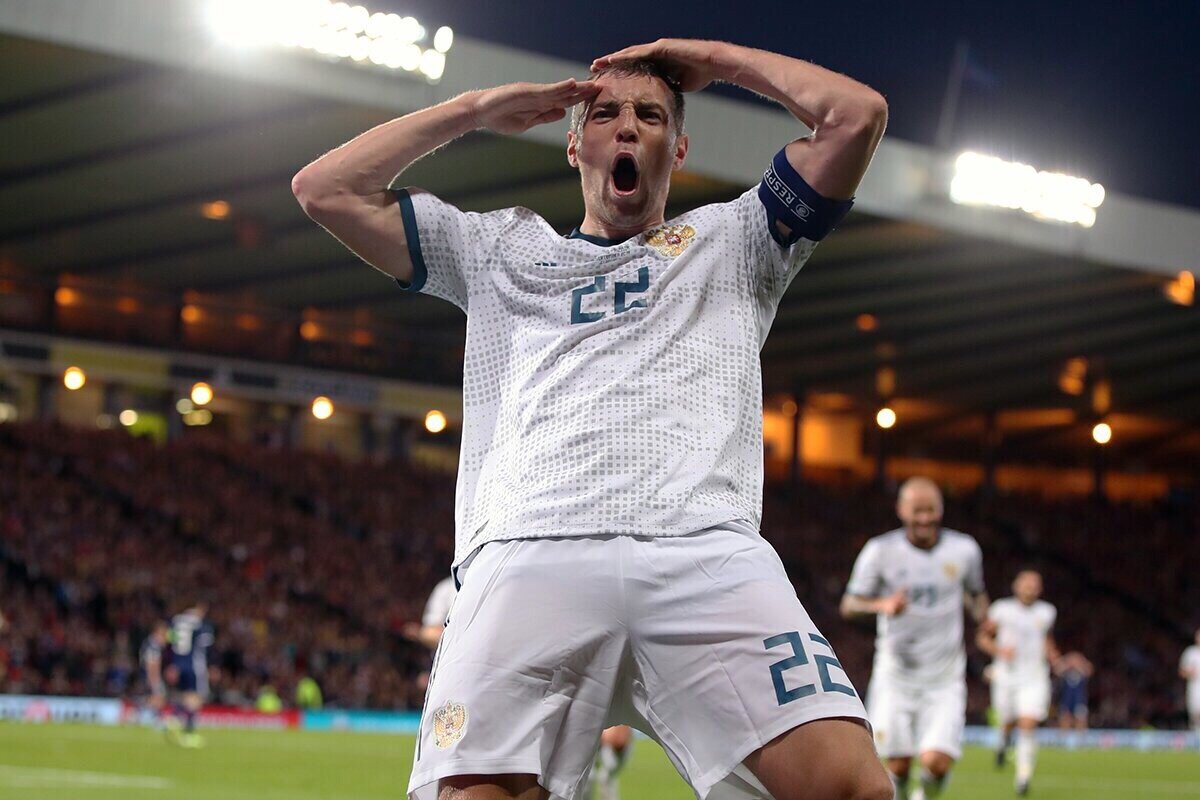 Артём Серге́евич Дзю́ба