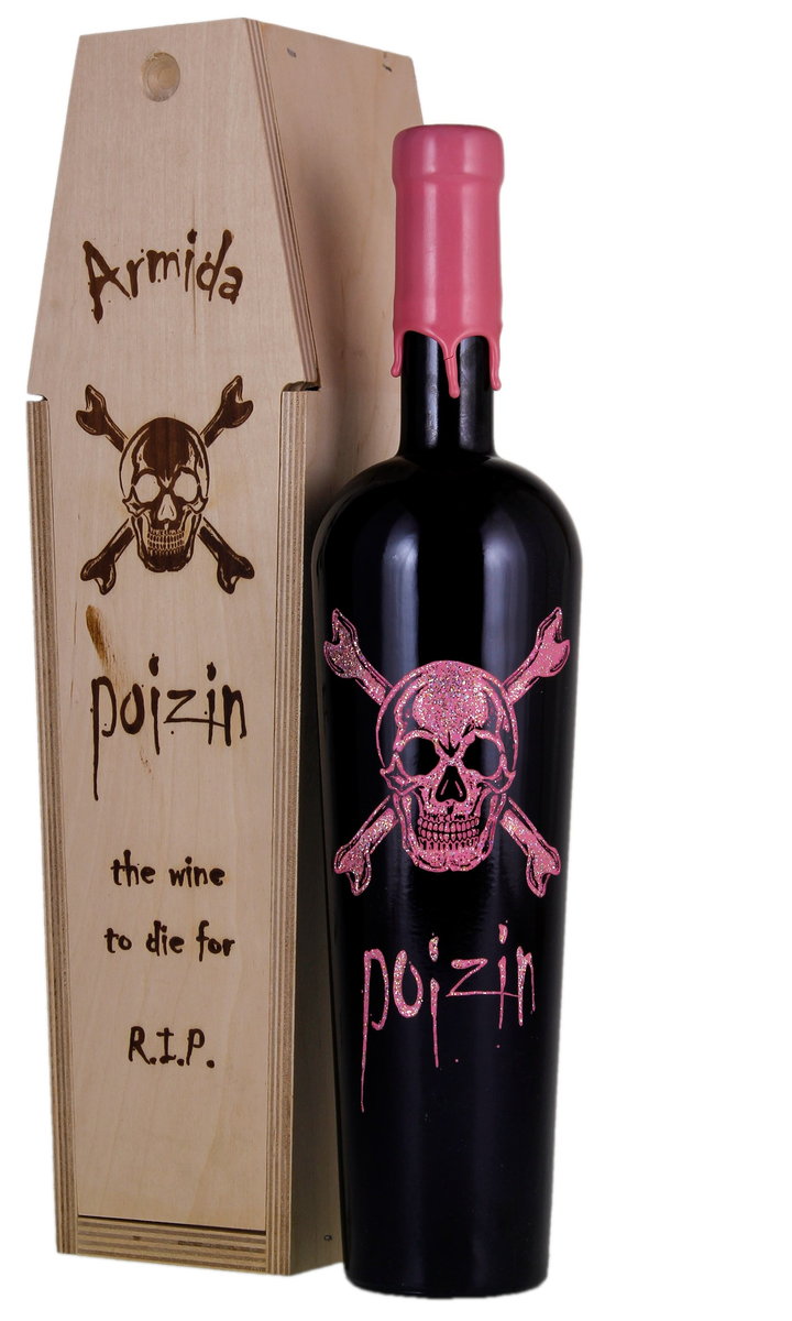 декантер для вина необычной формы. вино в необычной прозрачной бутылке. Poizin вино. декантер heman 1883. графины для вина необычные.