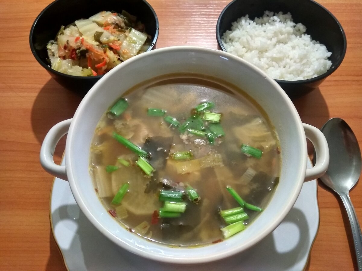 Корейская кухня суп кимчи