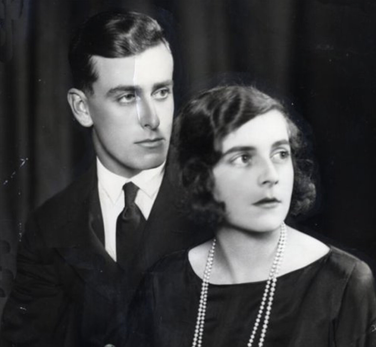 Леди Эдвина и ее супруг лорд Луис Маунбаттен, до свадьбы. 