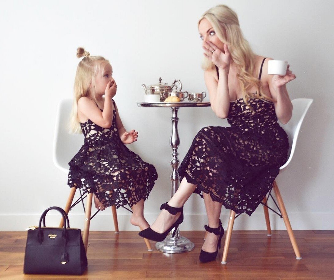 Подружки не разлей вода!