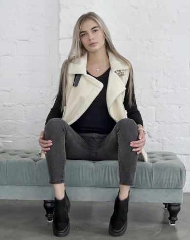 Источник: https://dom2.ru/news/skalon-ob-intime-so-strelkovym-eto-bylo-bozhestvenno