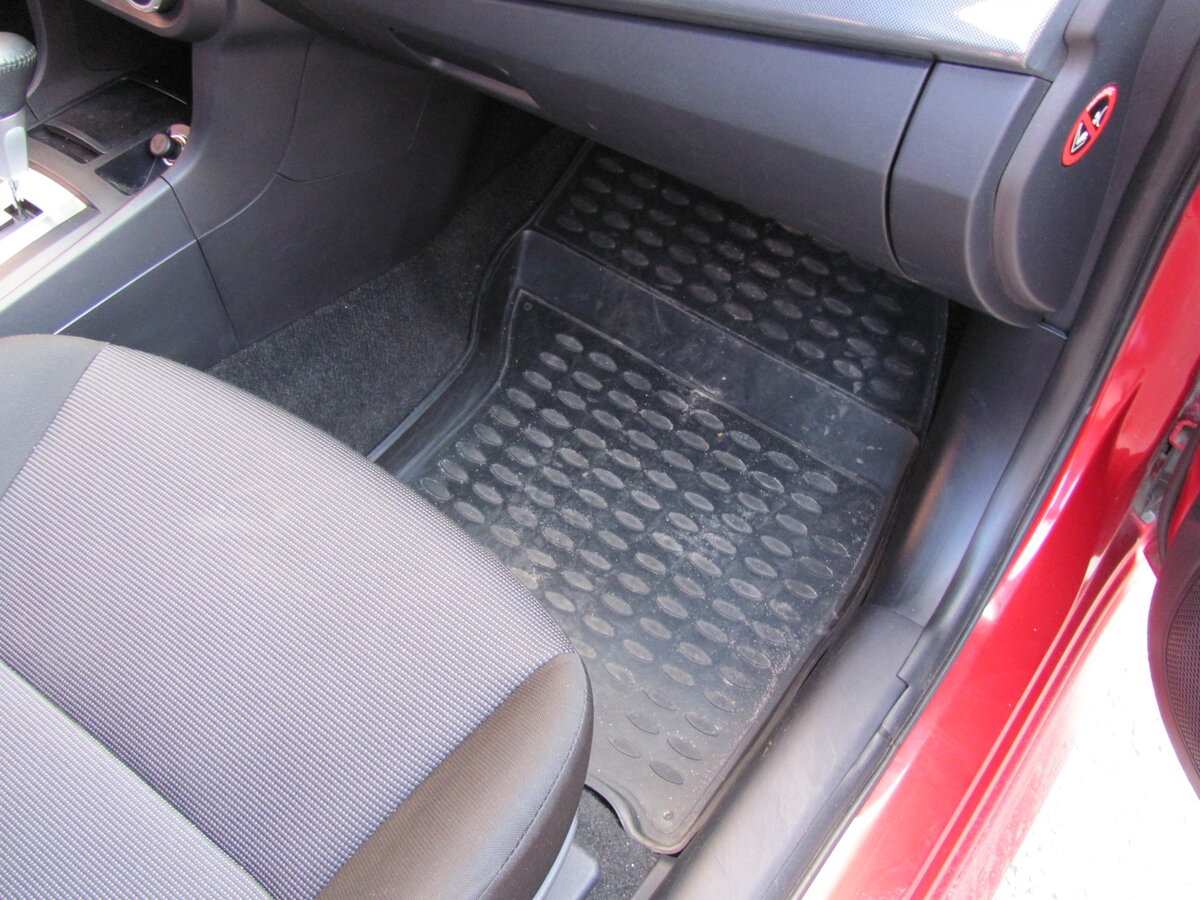 Полиуретановые автомобильные коврики