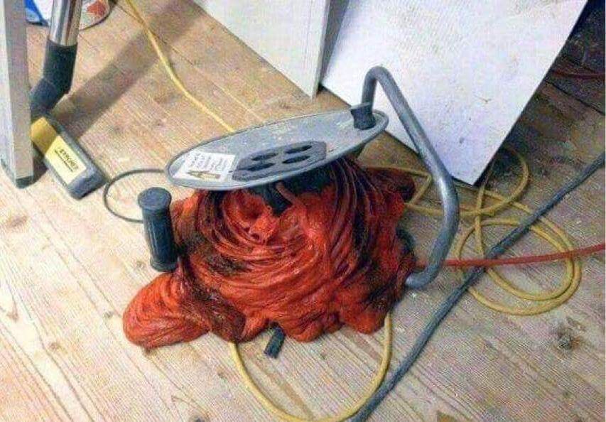 Удлинитель на барабане (источник: yandex.ru)