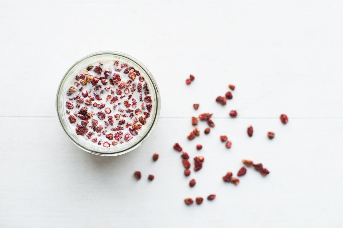 Крем-мед с земляникой