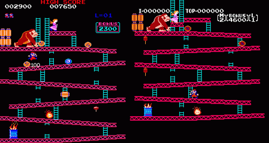 Сравнение аркадной и консольной версии. Как видно, на консоли экран по вертикали был меньше и поэтому разработчикам пришлось изгаляться, чтобы впихнуть все нужное.