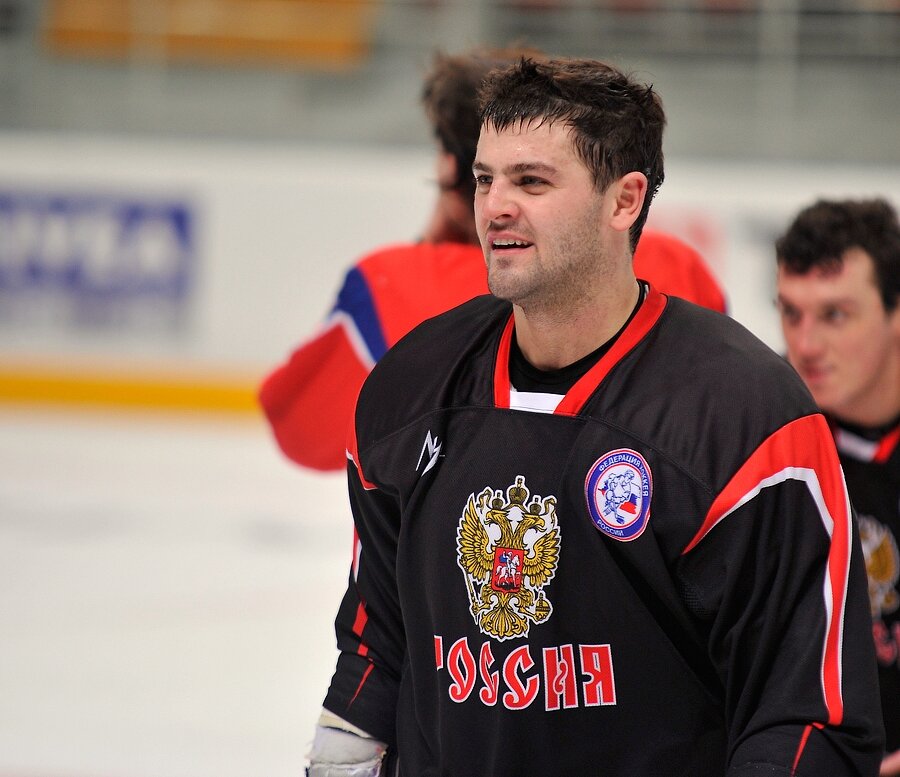  Тренировка сборной России перед проведением домашнего этапа Евротура по хоккею 2010 года. / Фото: © Дмитрий Щиголев