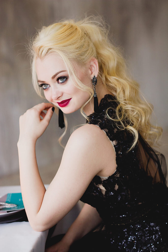 Черное Свадебное платье