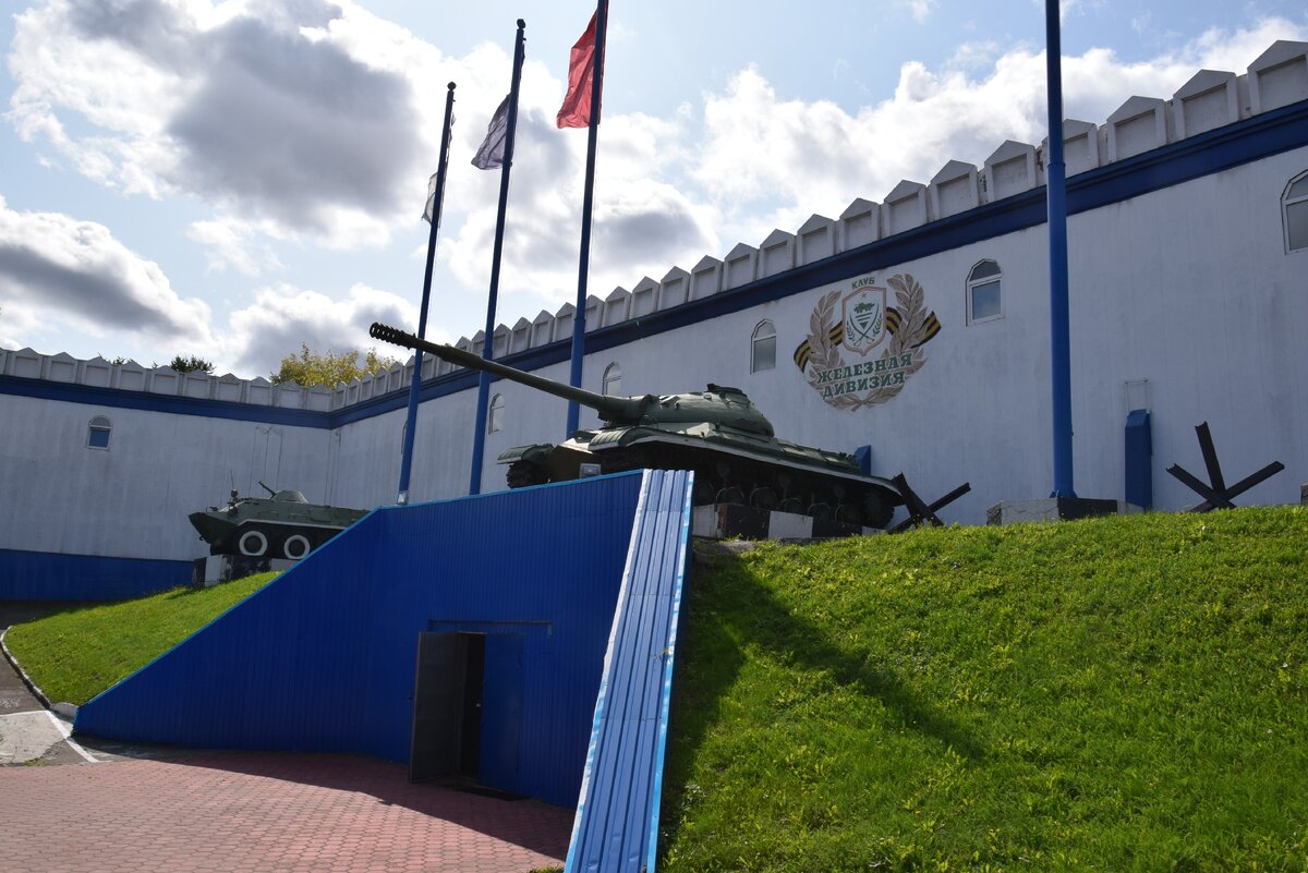 Подписывайтесь и ставьте лайки, на моем канале историка много интересного!