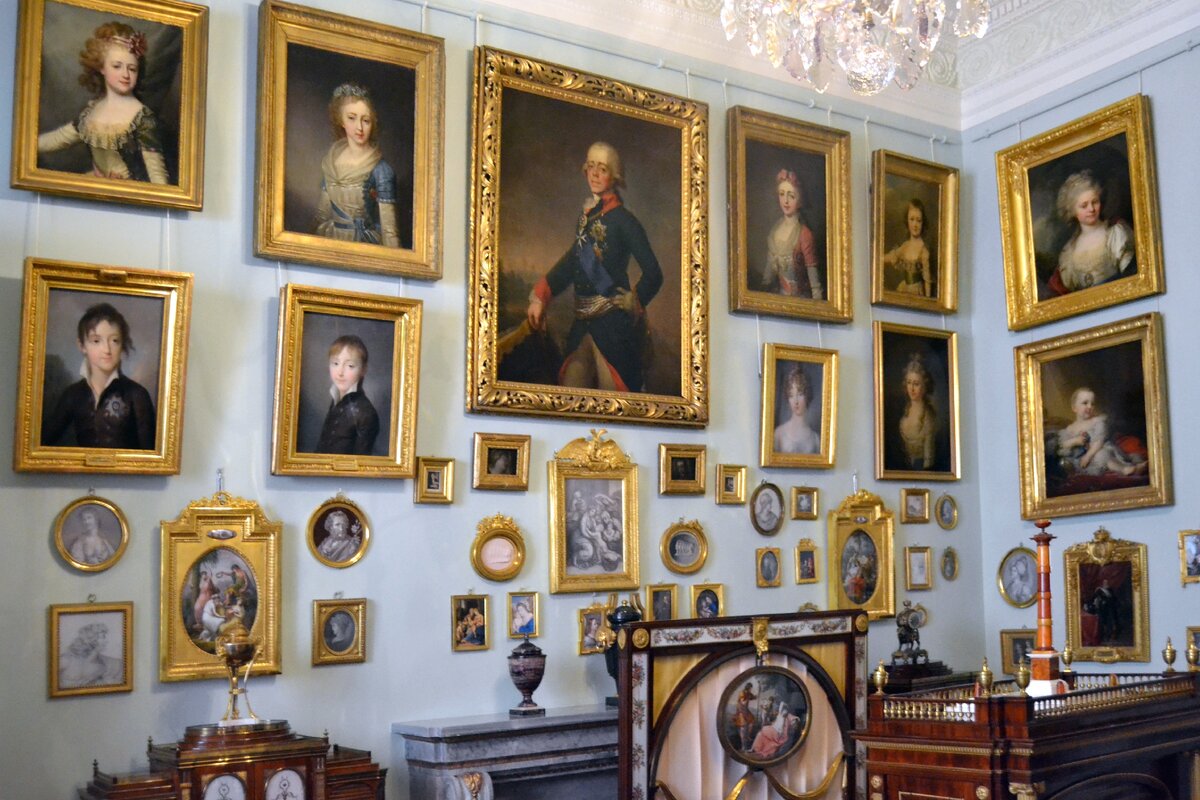 Павловский дворец