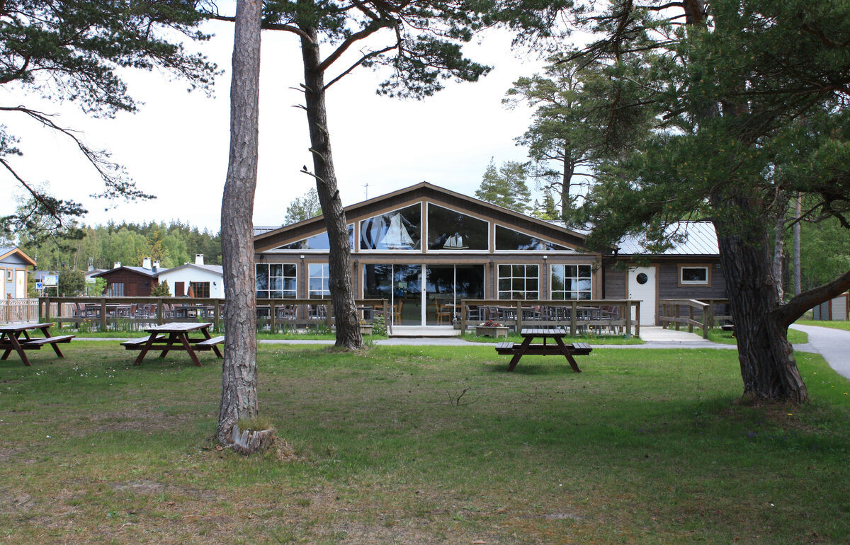 Площадка для установки палаток в Швеции. Фото автора