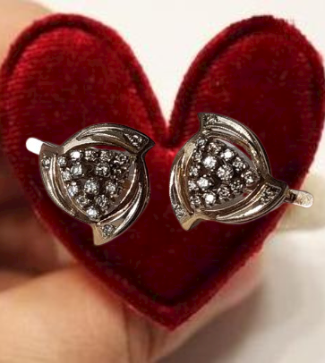 Золотые серьги СССР 583 пробы с бриллиантами