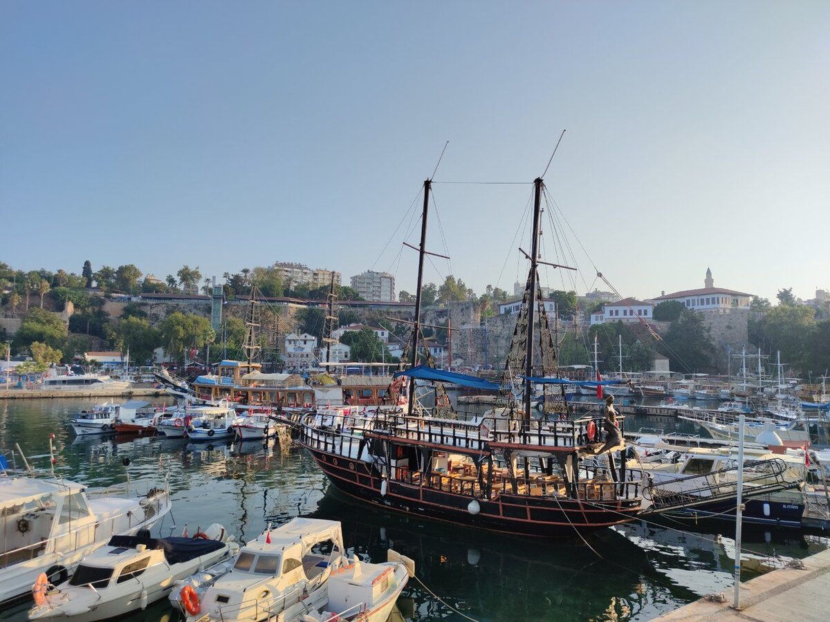 Порт Калеичи. Фото из личного архива автора