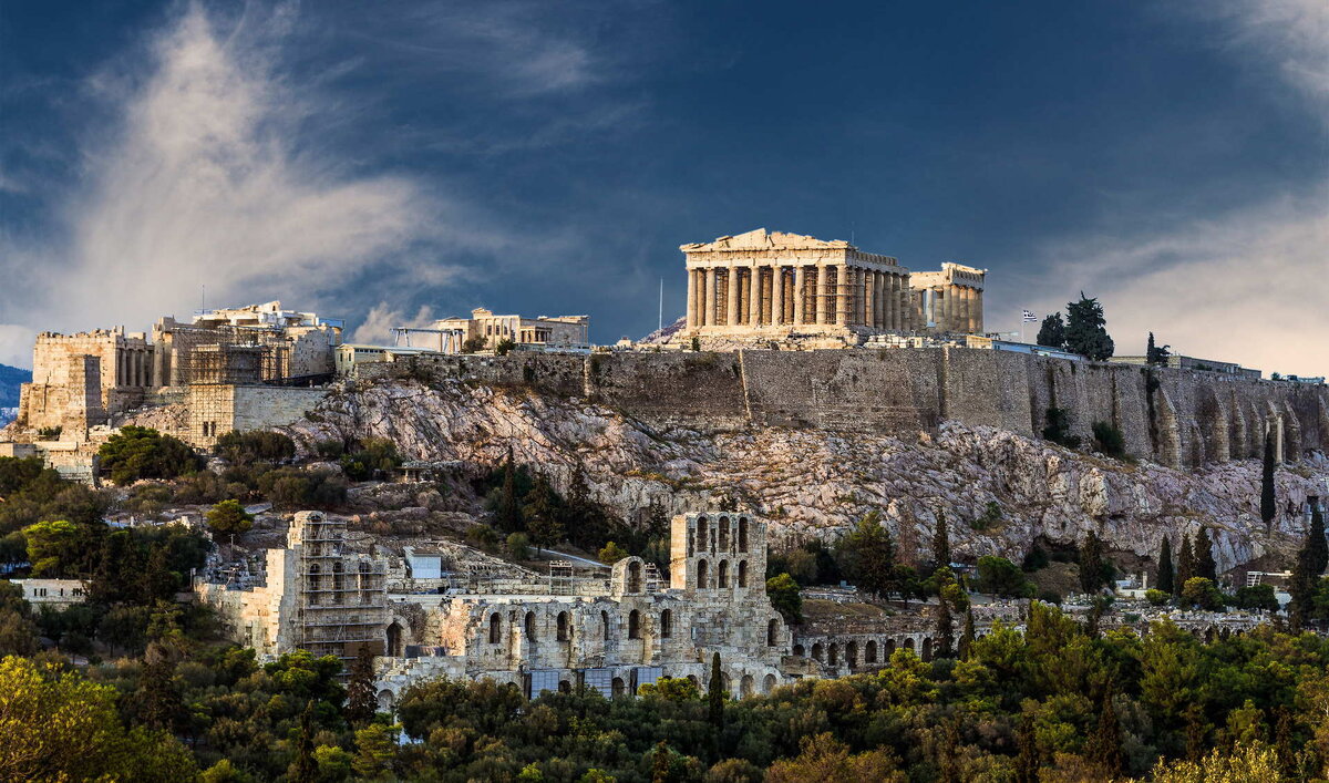Афины - символ древней Греции. Фото взято из открытого источника.