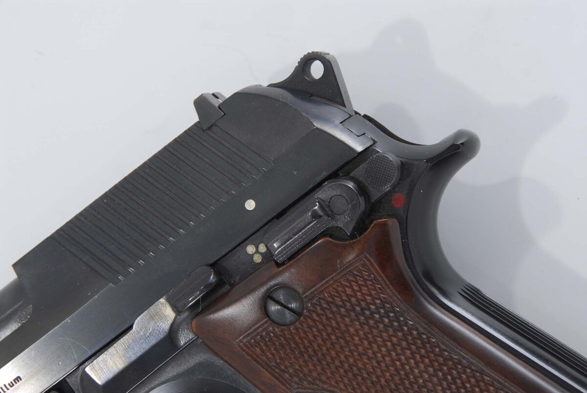 Beretta 93 Raffica - Ferarri среди автоматических пистолетов. | Человек ...