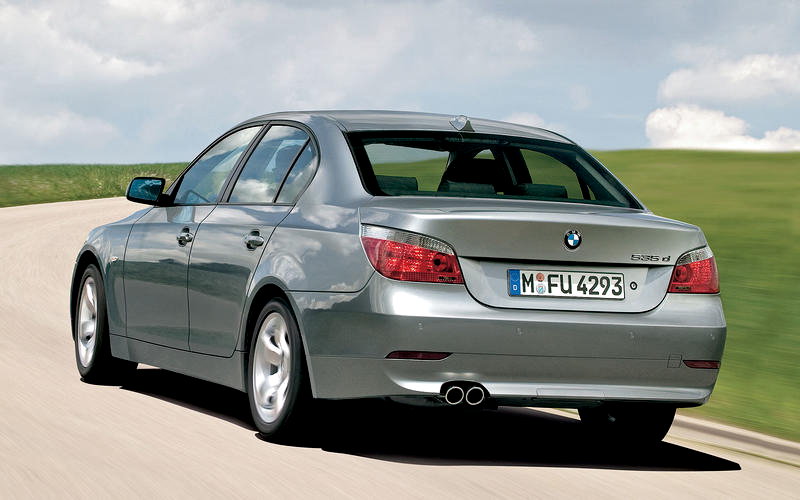 BMW 5 серии. Фото в свободном доступе.