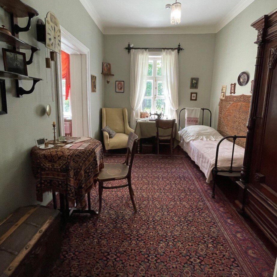 Комната матери Чехова