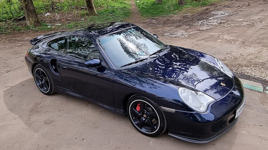 911