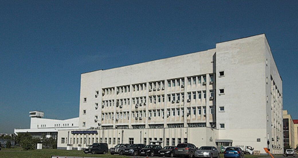 Первый центр взаиморасчётов ТКП на Ленинградском шоссе в Москве, там же находится ЦРТ, офис продаж Сирены-Трэвэл