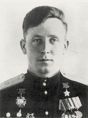 Герой Советского Союза гвардии майор А.А. Губанов.