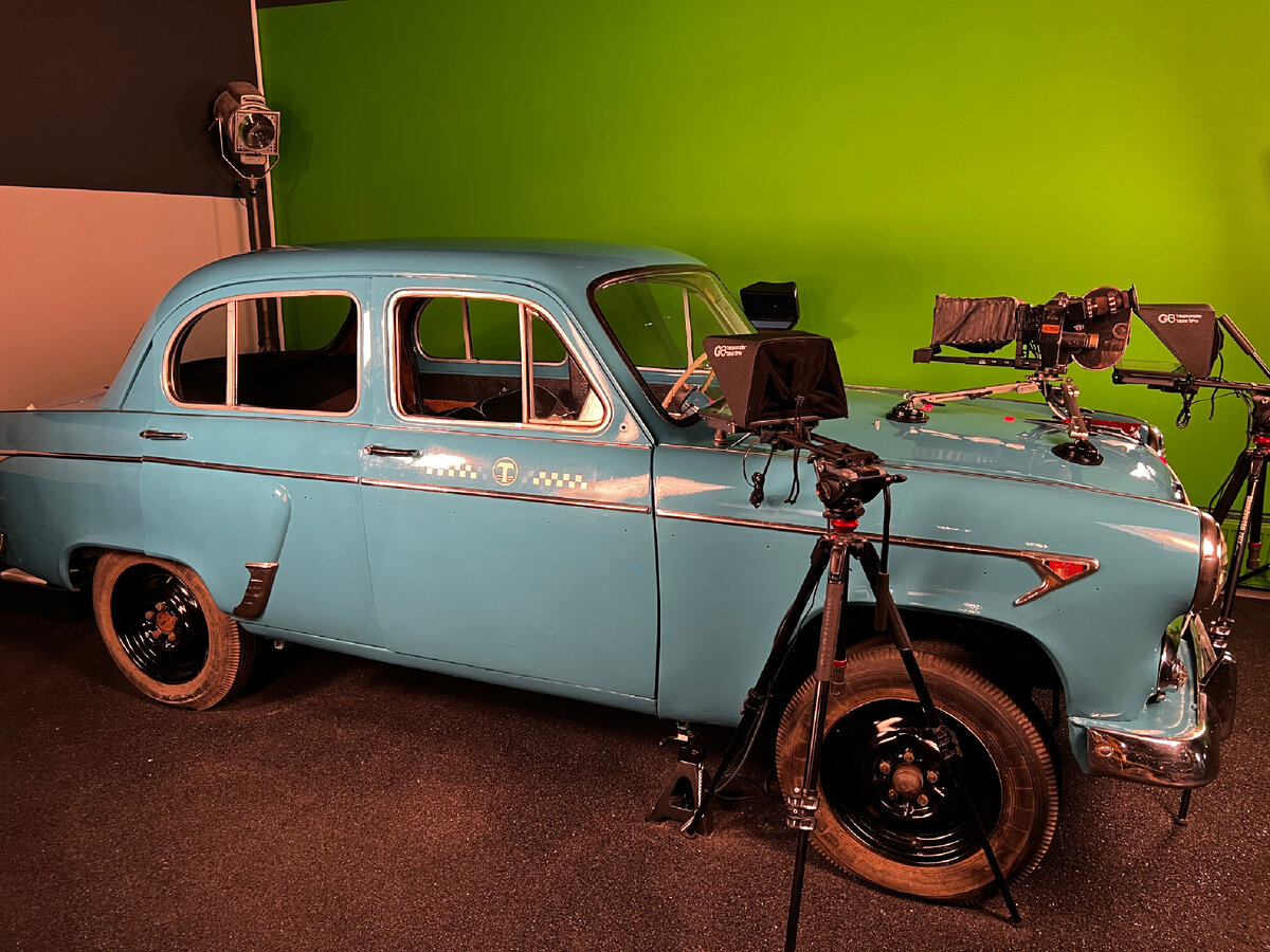 Фото автора. Музей автомобиля Москвич, ВДНХ, павильон «Транспорт»