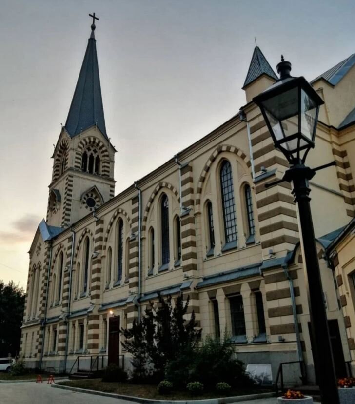 Лютеранская кирха на Ивановской горке.