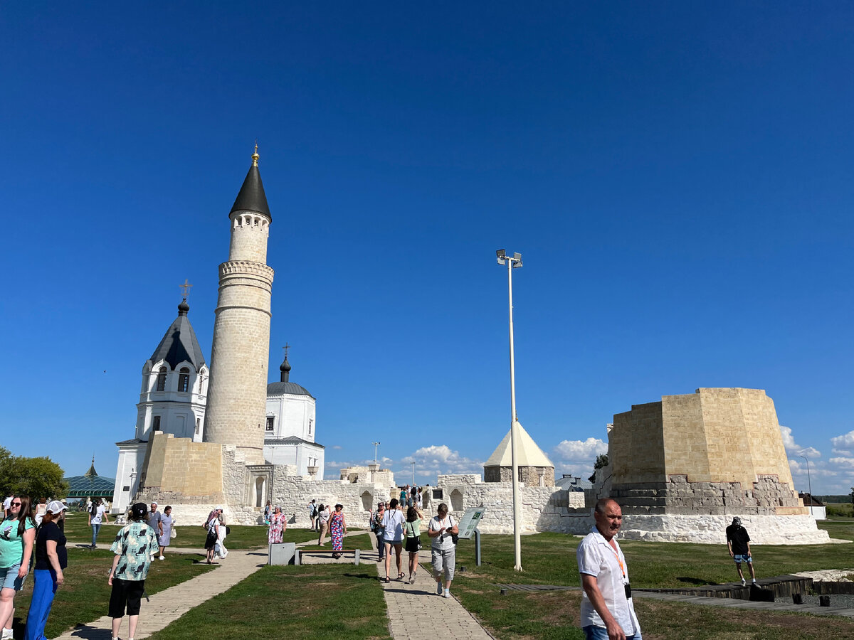 Древний Болгар, северная столица Золотой Орды в 14 веке