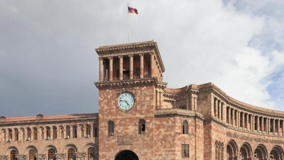    Кабмин Армении направил в парламент Римский статут МУС для ратификации Юлия Шелковенко