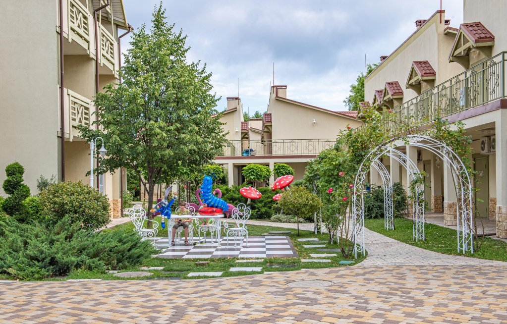 Alean Family Resort & SPA Doville 5*