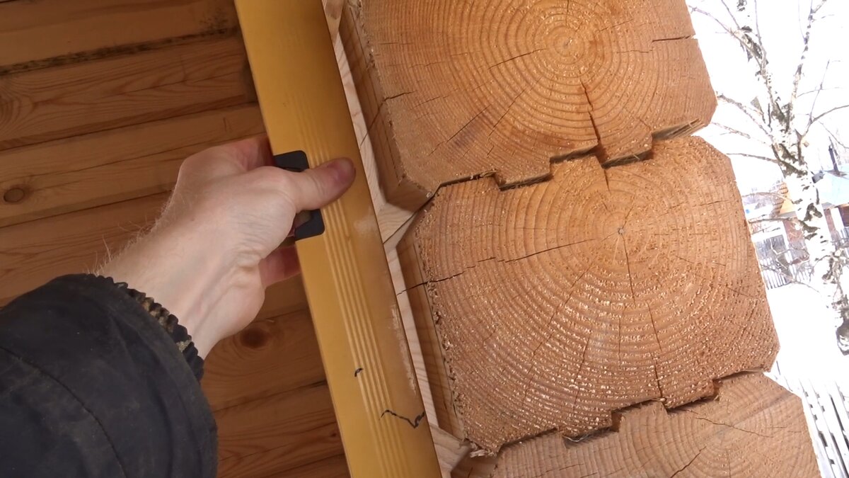 Как выровнять стены в деревянном доме самостоятельно
