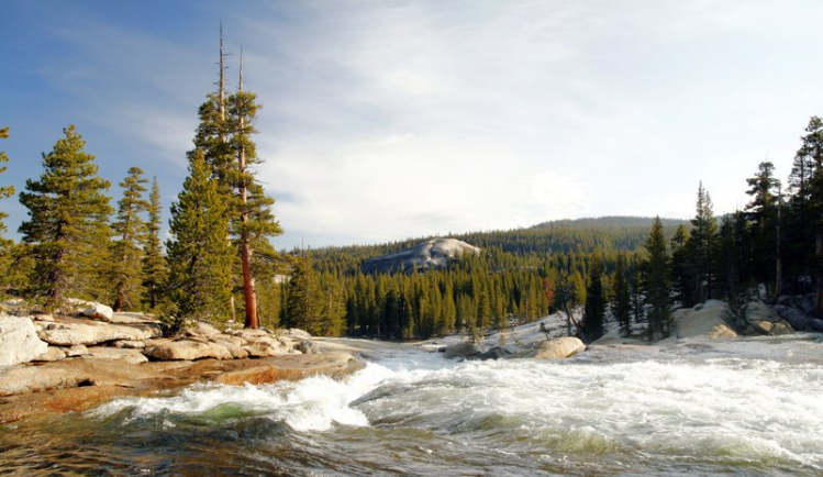 Река Туоломни